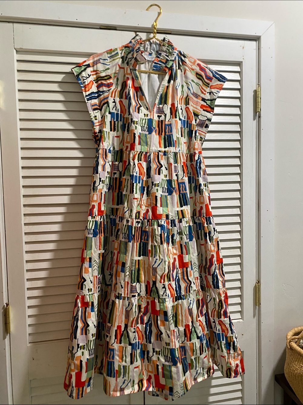 CROSBY by Mollie Burch || ‘Watts’ V Neck Midi Bazaar Printed Dress - Picture 2 of 9